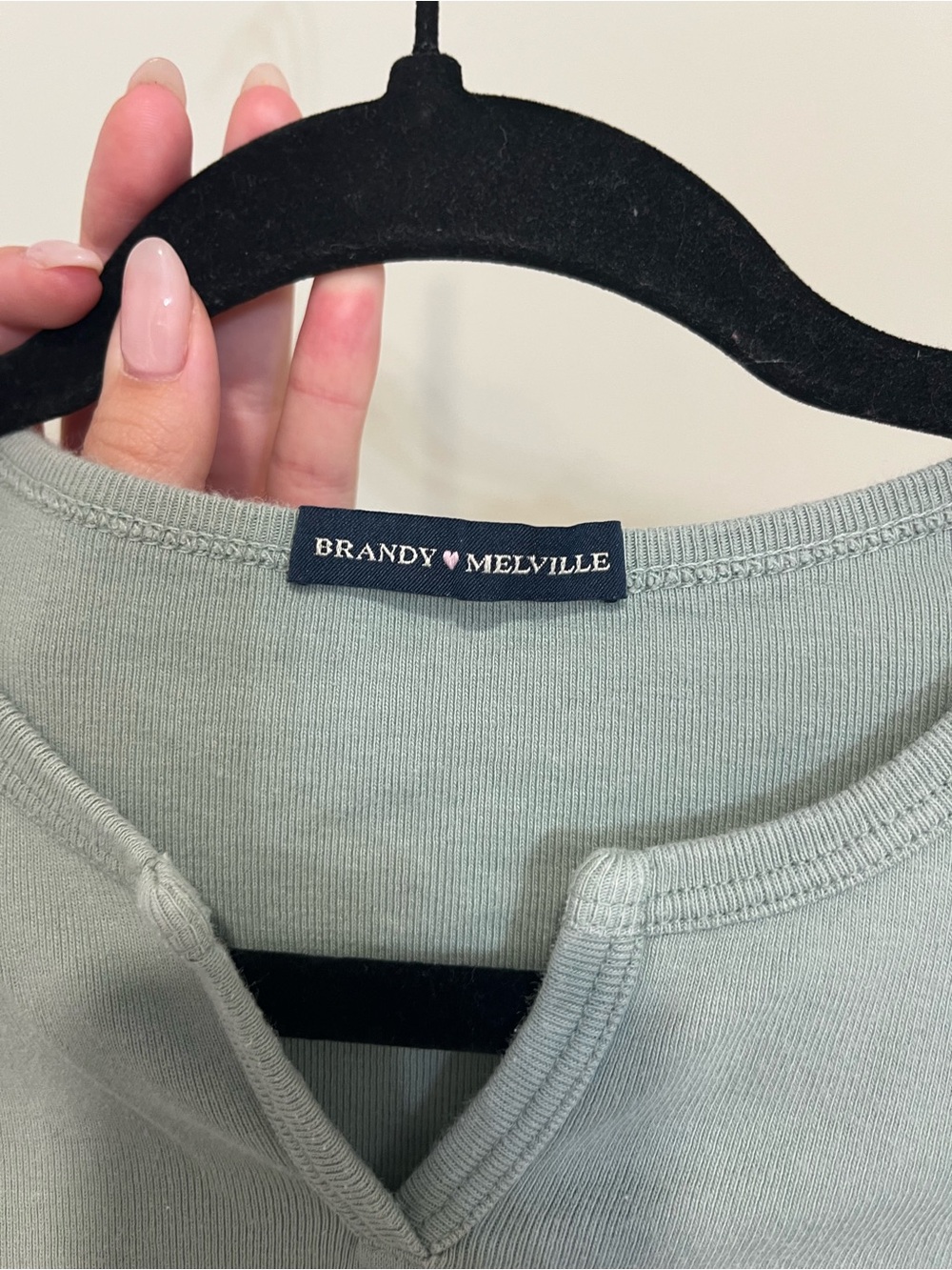 Brandy Melville Pale Mint Short Sleeve Notch Tee - Picture 3 of 5